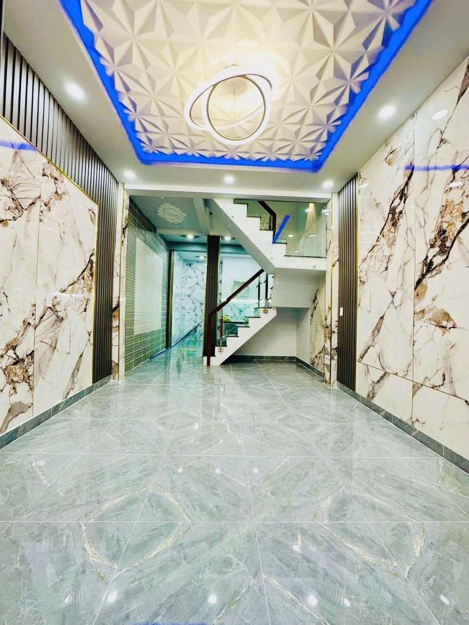 Bán nhà Bùi Văn Ba Quận 7 - 2 tầng, 42m² - Gân KCX Tân Thuận - 4.2 tỷ TL, - Ảnh chính